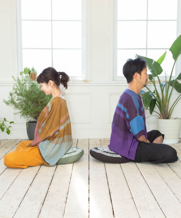 パワー座禅クッション Khaki チャイハネ 公式通販