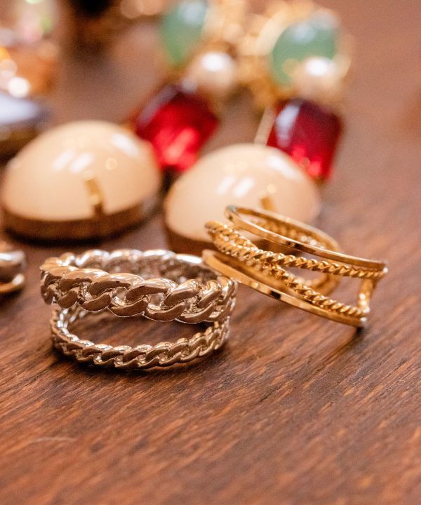 �t���[���N���X�����O