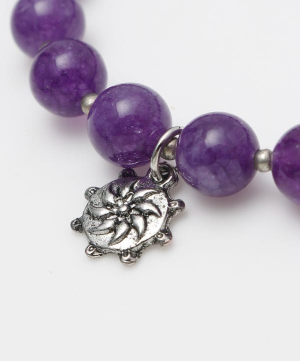 �T���g���u���X