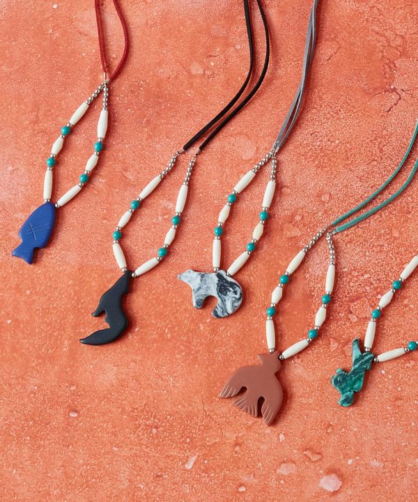 �����Y�t�F�e�B�b�V���l�b�N���X