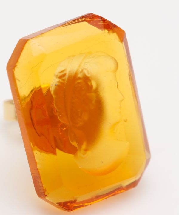 �yFrom�h�C�c�z�X�N�G�A�J���I�s�A�X