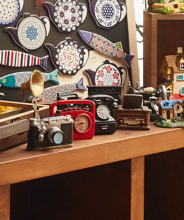 �A���e�B�[�N�I�[�i�����g