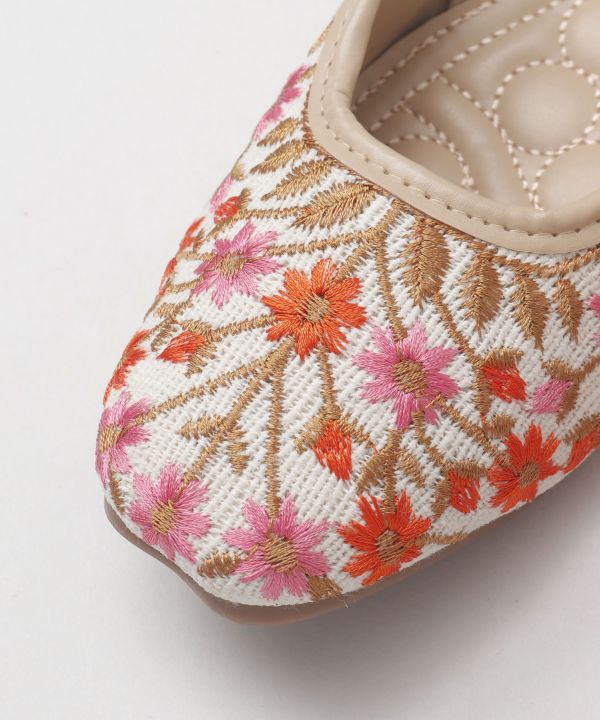 �t�����[�G���u�W���b�e�B