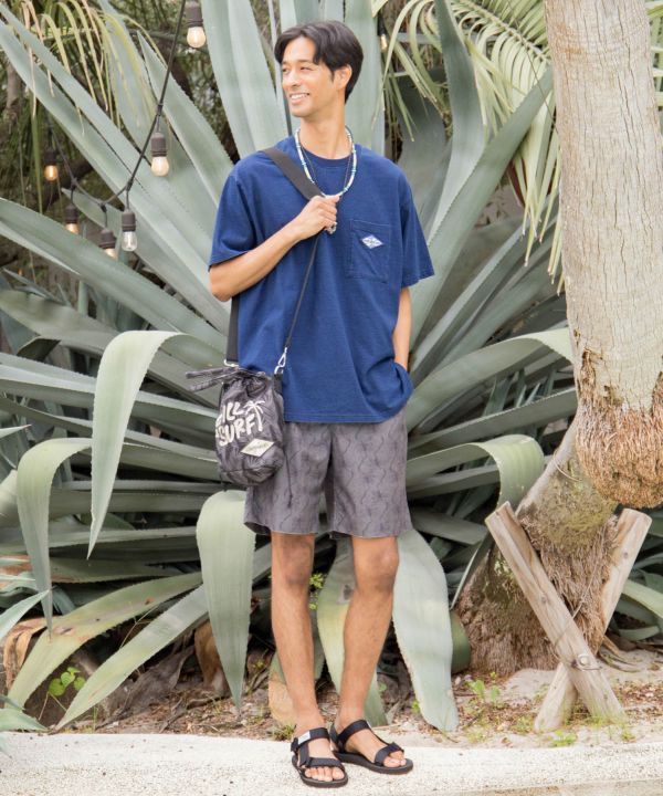 �����v�`�x�|�V�����_�[�ySURF&Palms�z