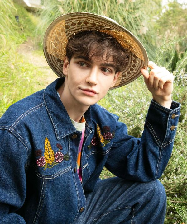 �g���l�g�`�s