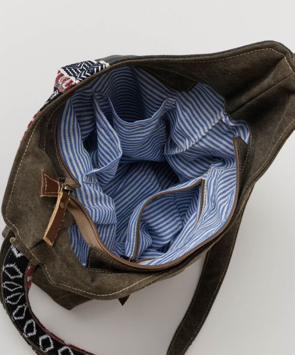 �W���h�V�����_�[