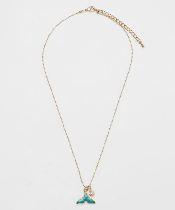 �J�E�E�B���l�b�N���X