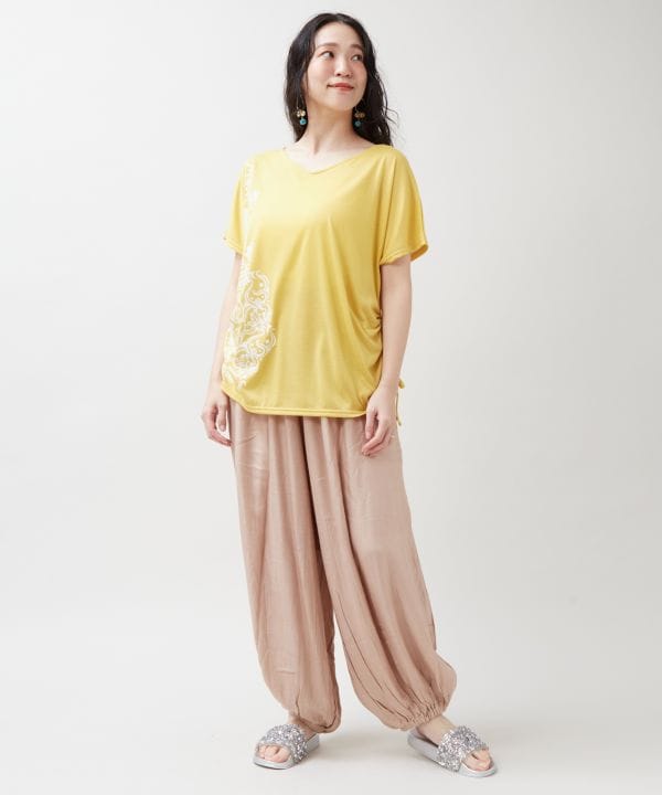 �K�f�B�A�s�V���c�yAmina×VORRUK�z