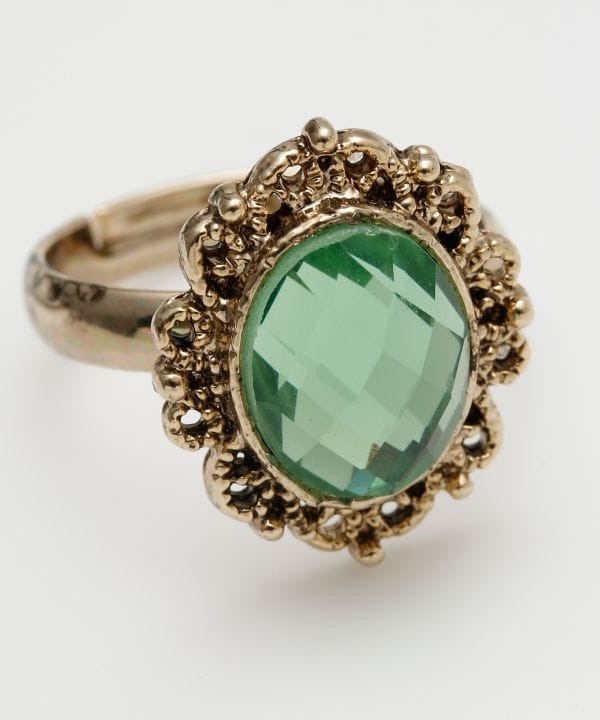 �J�b�g�r�W���t�������O