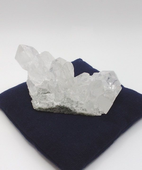 �y��_���z�q�}�����N���X�^�[103g