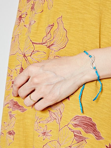 �C���t�B�j�e�B�[(������j�~�T���K�u���X