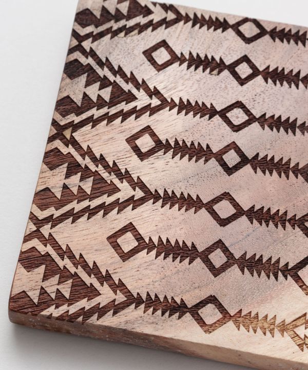 �m�}�f�B�R�[�X�^�[