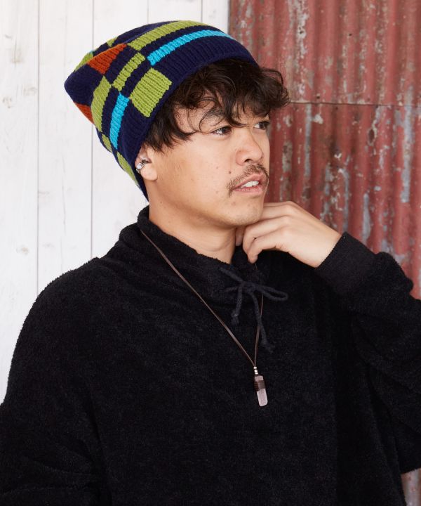 �����Y�X�g�e�B�b�N�l�b�N���X