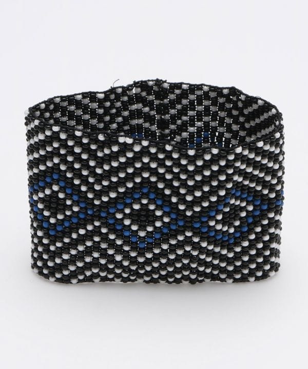 �l�C�e�B�u���X