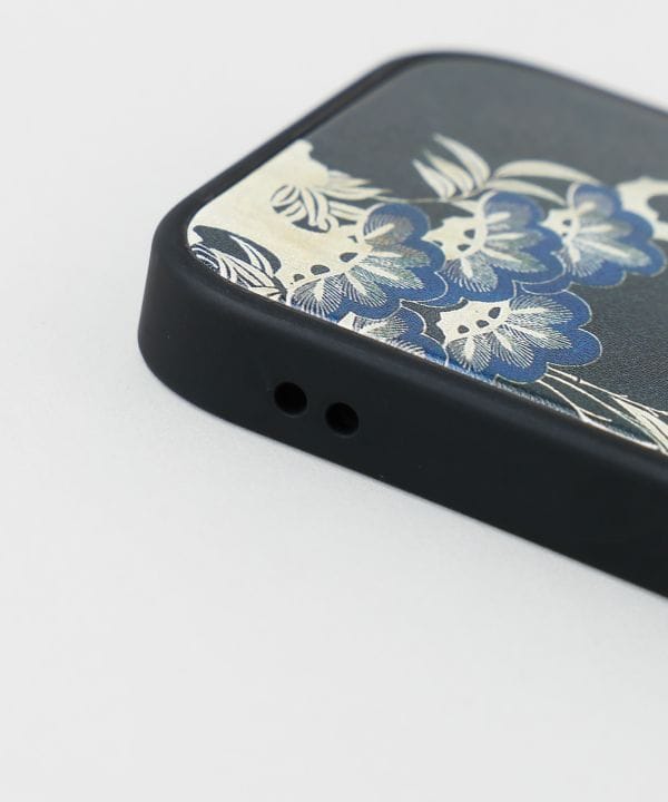 [iPhone16]���ߏ��ƎO�b