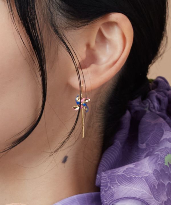 ���ԃs�A�X