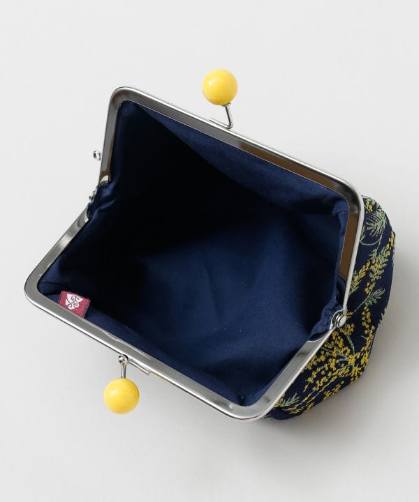 ���a���_���U����