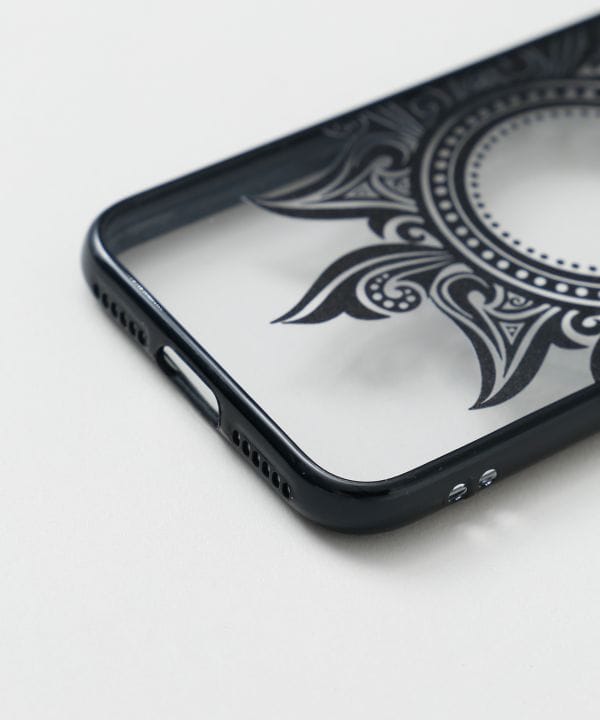 [iPhoneSE]�_�[���N���A�X�}�z�P�[�X