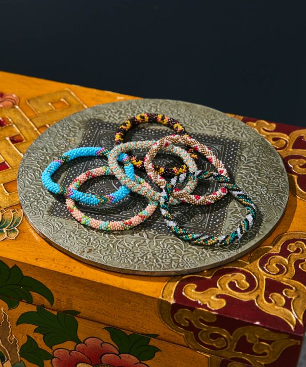 �����A���E���h�u���X