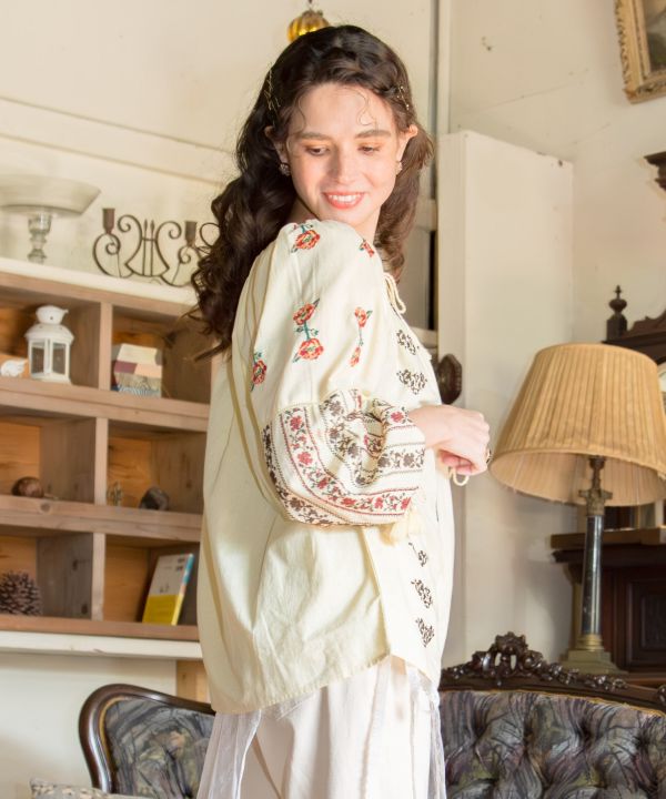 �}�N�f�B���u���E�X