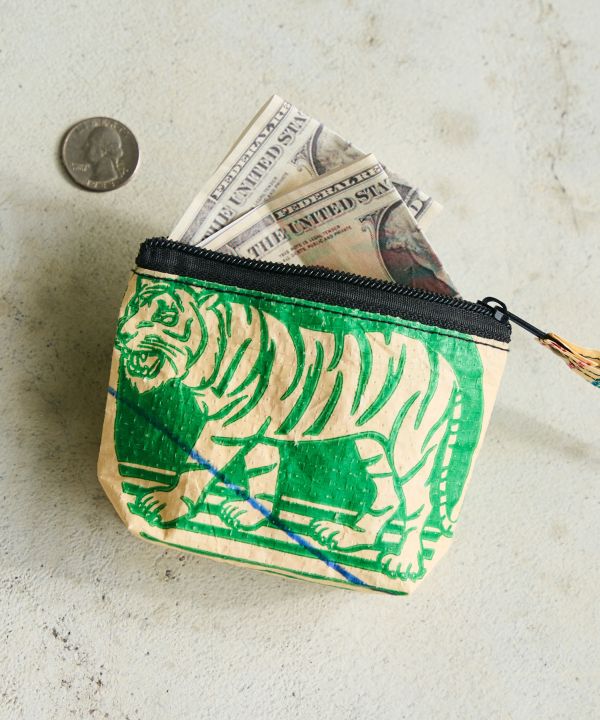 �Z�����g�~�j�|�[�`