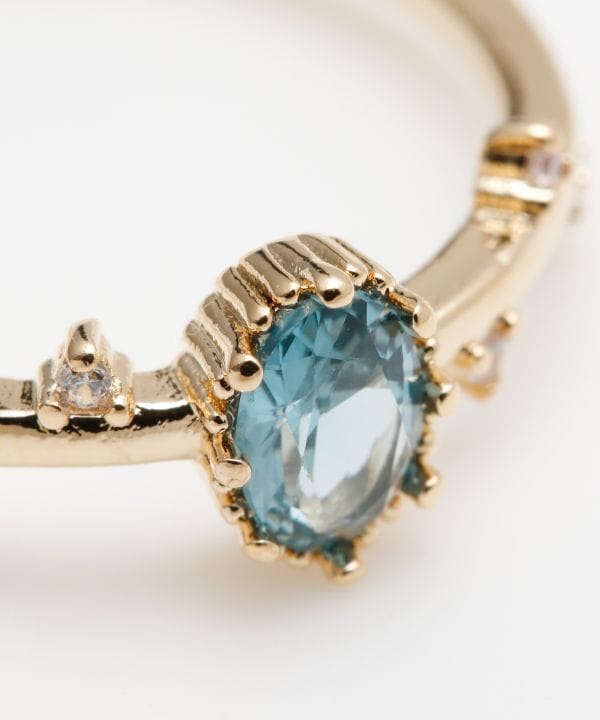 �L���}�������O