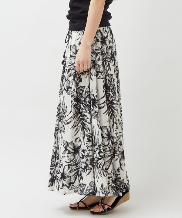 �n�J���E�X�J�[�g