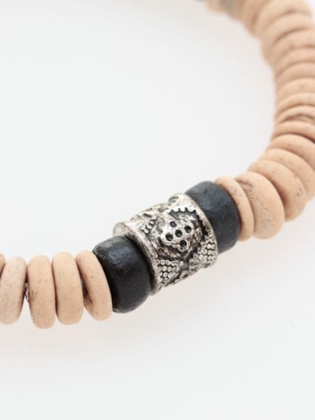 �����Y�T���E�b�h�u���X