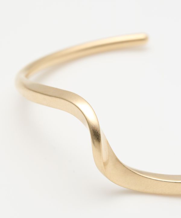 �X�N���[�i���o���O��