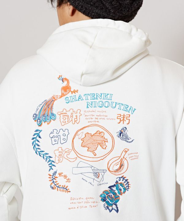 チェメンズTOP《Amina×grn×謝甜記貮号店》(WHITE): 『チャイハネ
