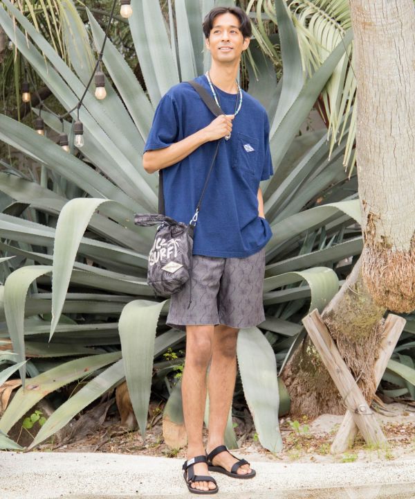 �P�I�L�����YT�V���c�ySURF&Palms�z