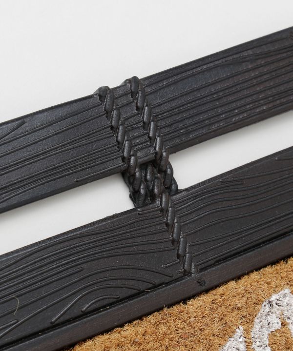 �z�E�A�E���B�R�R�l�`�s