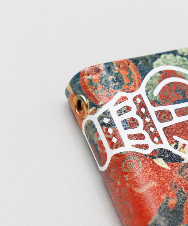 [iPhone16]�p�^���J�蒠�^�X�}�z�P�[�X