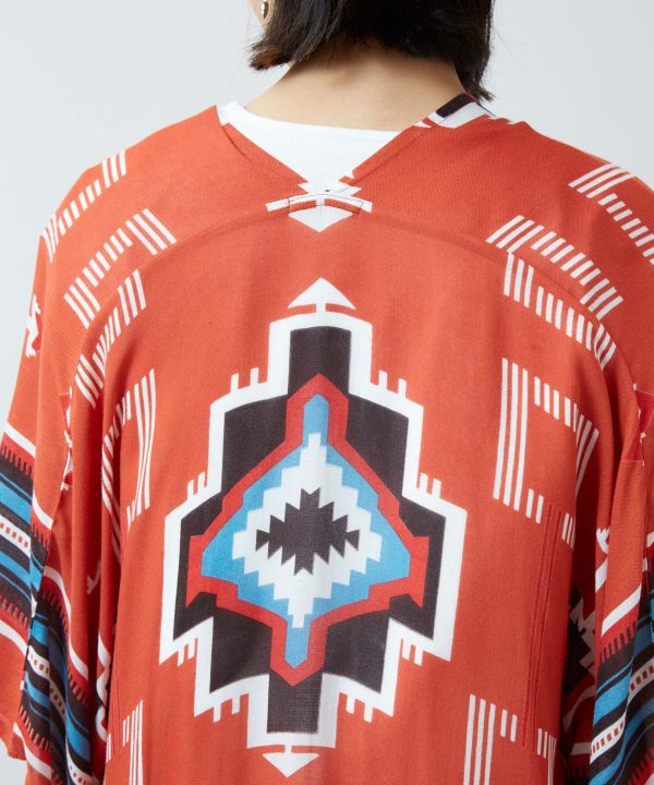 �y�t�u�J�b�g���H�z���������J�[�f