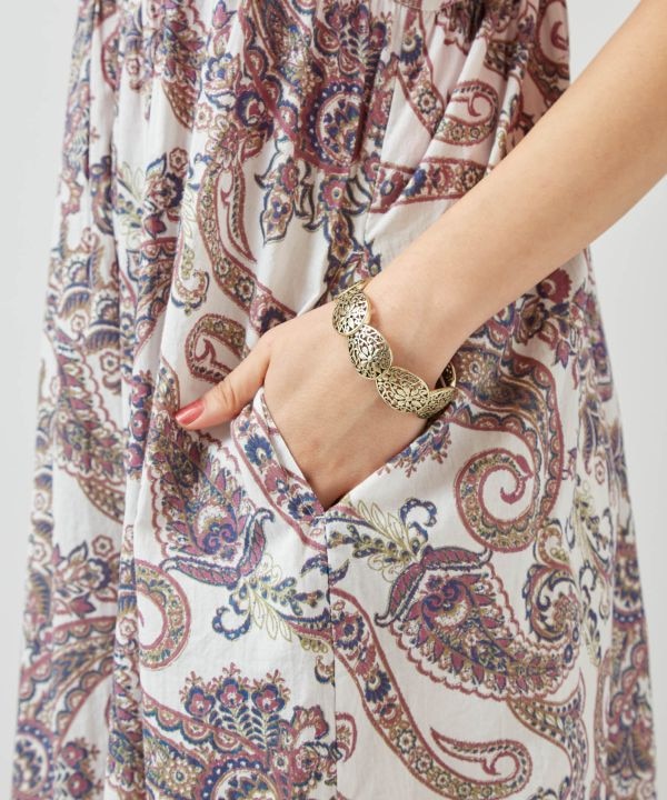 �����i���T���y