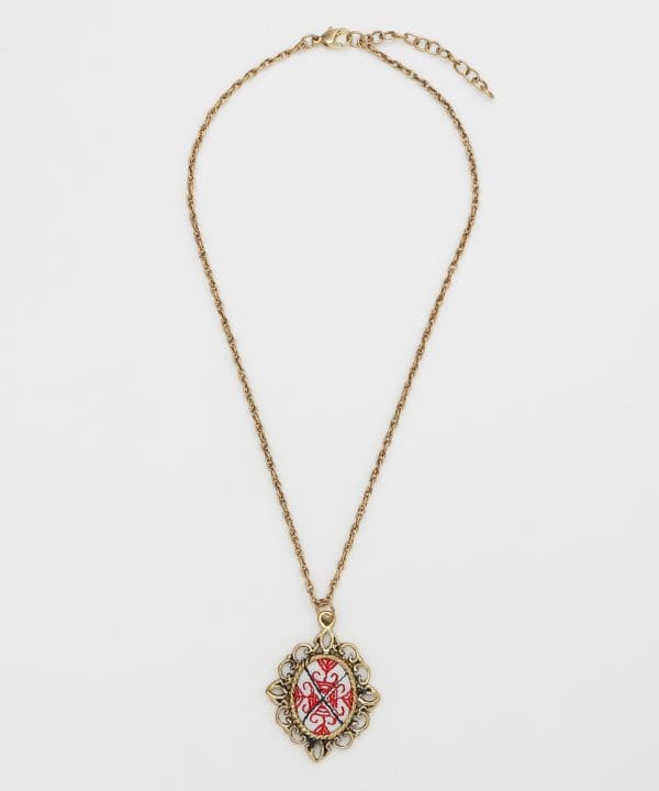 ���}�j�A�l�b�N���X