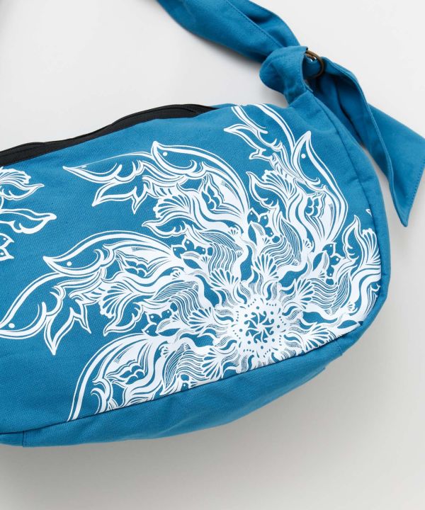 �T�E�B�h�V�����_�[�yAmina×VORRUK�z