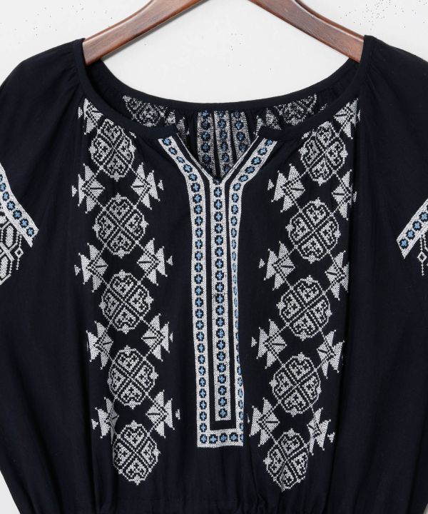 �g���t�H�C�����s�[�X