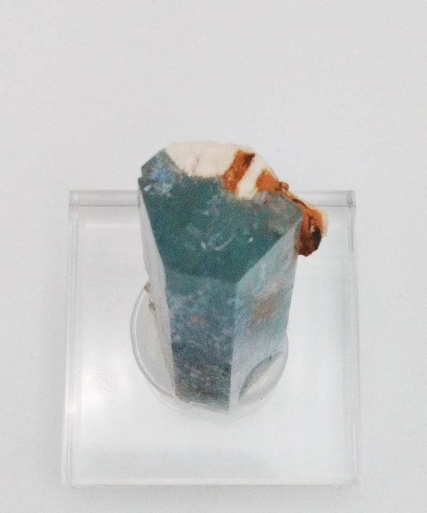 �y��_���z�A�N�A�}��������