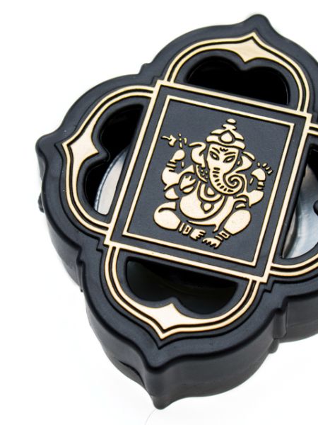 �K�[�l�b�V���J�[�t���O�����X