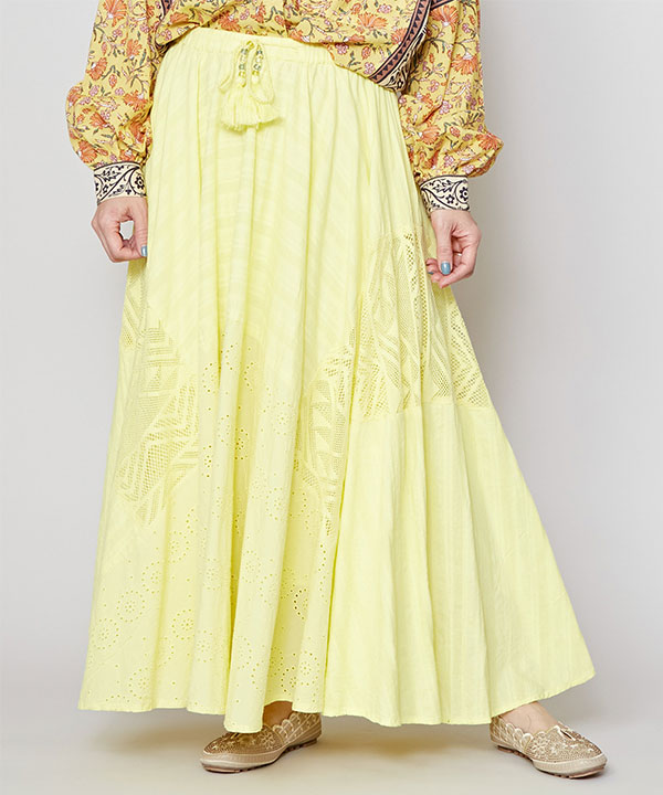 レリーアスカート