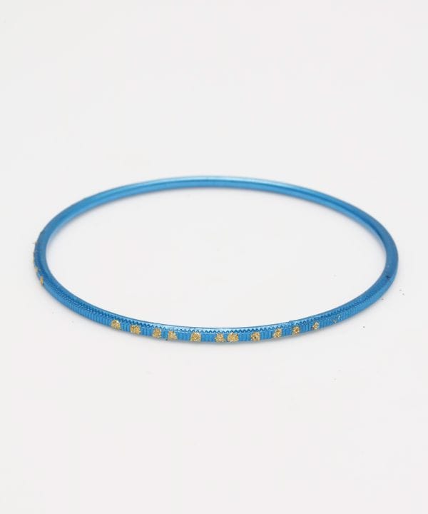 �h�b�g�����o���O��