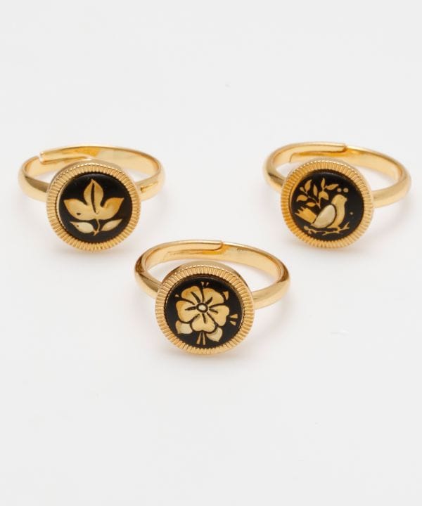 �yFrom�X�y�C���z�_�}�X�L�i�[�h�����O�r