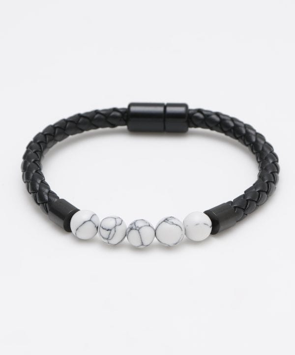 �����Y�X�g�[���}�O�u���X���b�g