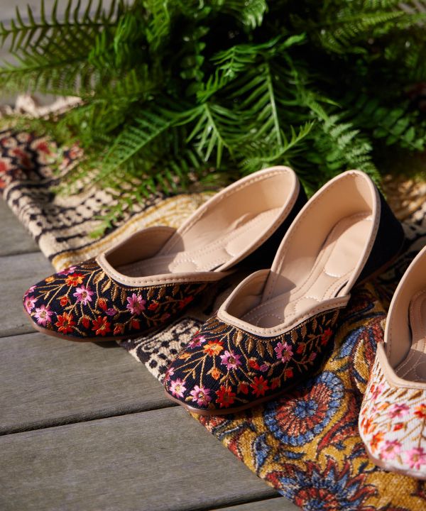 �t�����[�G���u�W���b�e�B