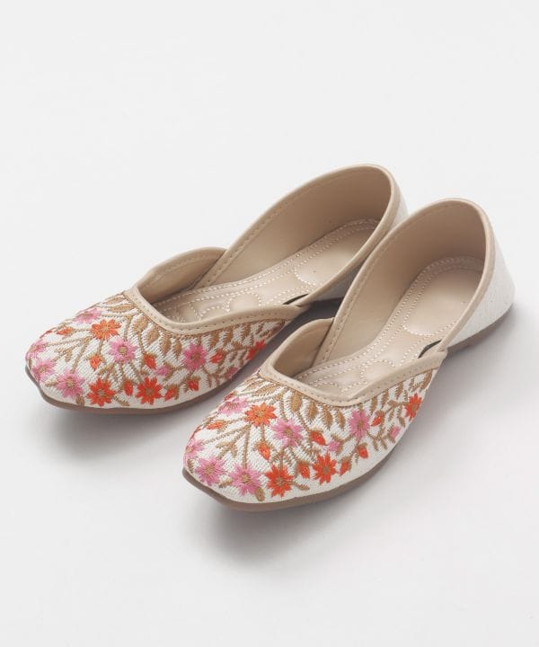 �t�����[�G���u�W���b�e�B