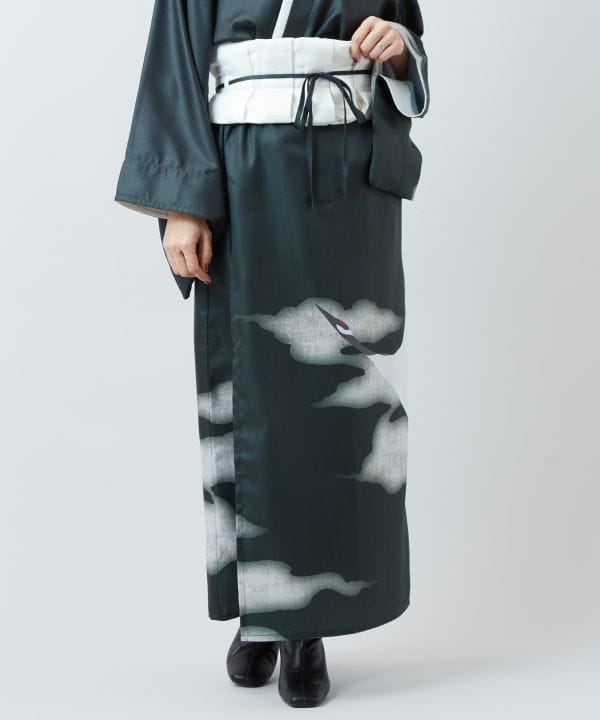 �ߎ��ѕt���X�J�[�g