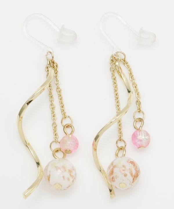 �u���s�A�X