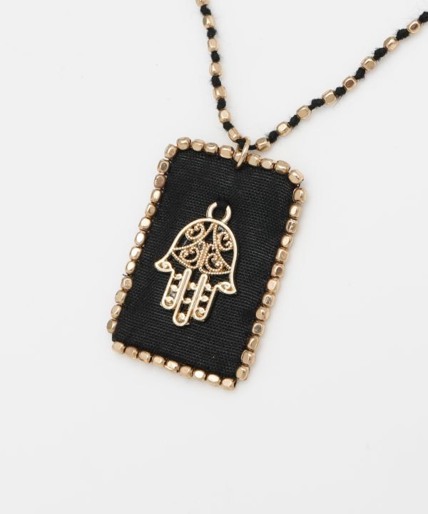 �A�~�����Y�l�b�N���X