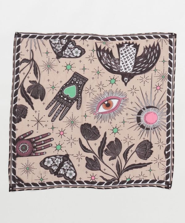 �A�~�b�g�X�J�[�t